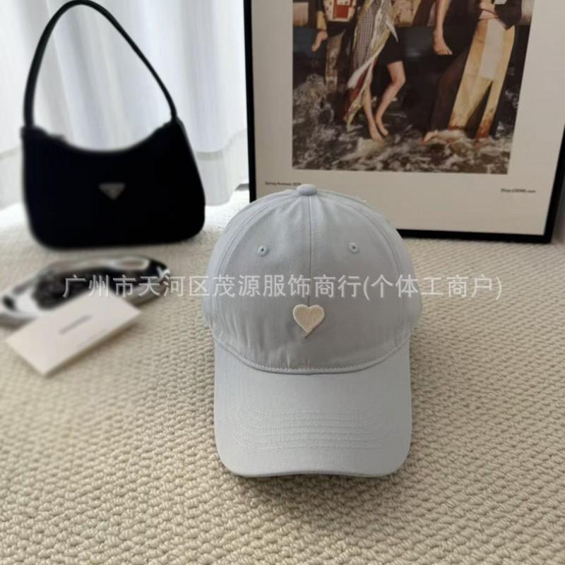 Embroidered Heart Design Unisex Baseball Cap Daily Wear Sun Protection Adjustable Short Brim