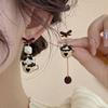 Entzückende Kaffeebecher-Katzen-Ohrringe, Asymmetrische Ohrstecker mit langen Quasten, Vintage Emaille Tropfglas Ohrschmuck, Schmuckzubehör für Damen