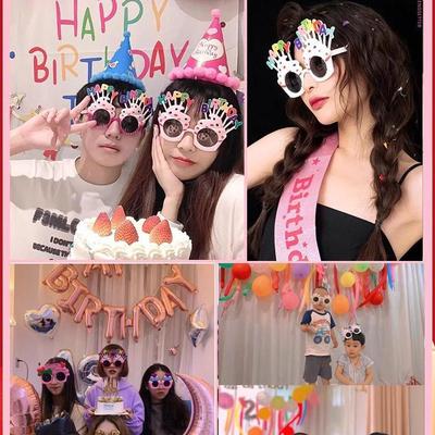Accessoires Photo de Fête Créatifs: Lunettes d'anniversaire drôles pour gâteau et Noël