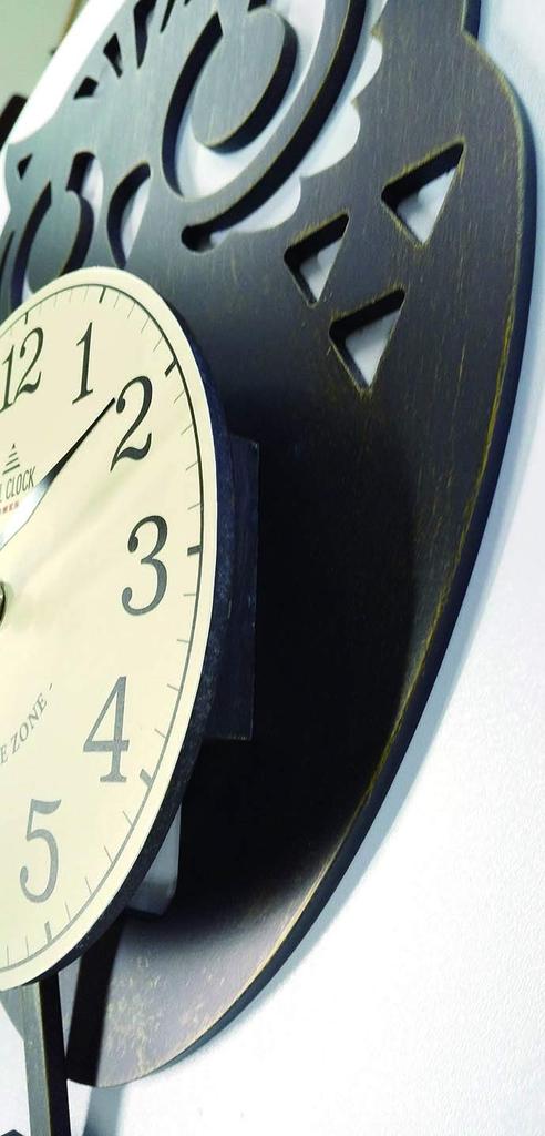 KI Japan Owl Wall Clock, Blue, 42 x 25 cm (Stylish Antique Shabby Finish, No Glass)