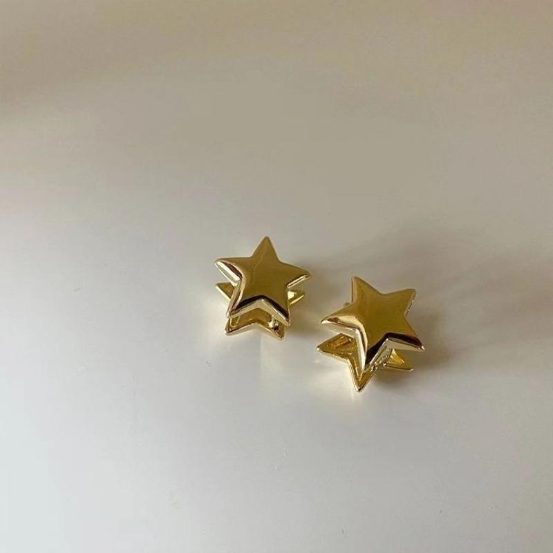 Simple and Versatile Five-pointed Star Ear Buckle Women's Personality Niche Temperament Fashion Daily Stud Earrings Design Sense Earrings