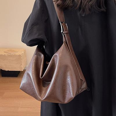 Large-capacity Bag Women's Autumn and Winter Versatile 2025 New Retro Simple Shoulder Messenger Bag Texture Tote Bag