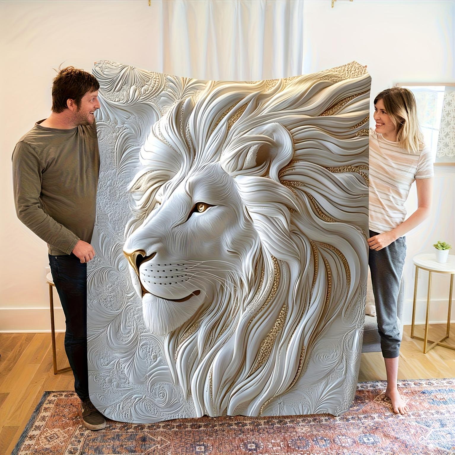 Majestic Lion 3D Blanket, Realistic Golden Mane Design, Plush All-Season Accent Throw, Impressive Animal Lover Gift Idea 75x90cm