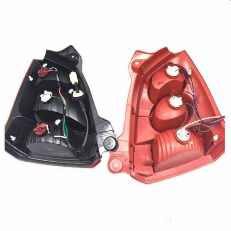 Compatible with Changan Suzuki Alto Rear Tail Light Assembly for 2009-2016 Models.