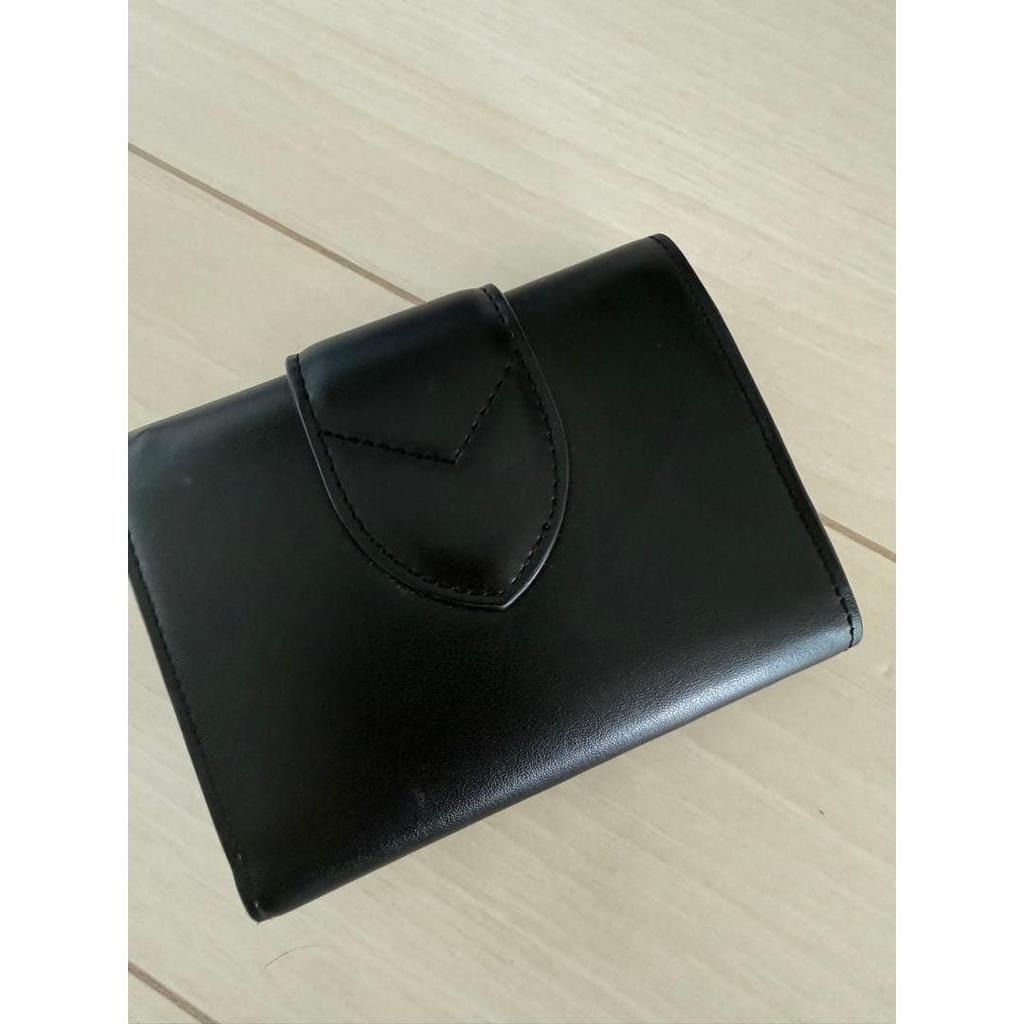 Used LOUIS VUITTON tri-fold wallet black