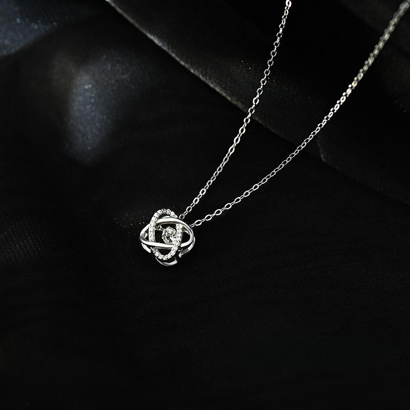 Diamond Necklace, Women's Light Luxury, High-end Sense, Fashionable and Exquisite, Niche Design Sense