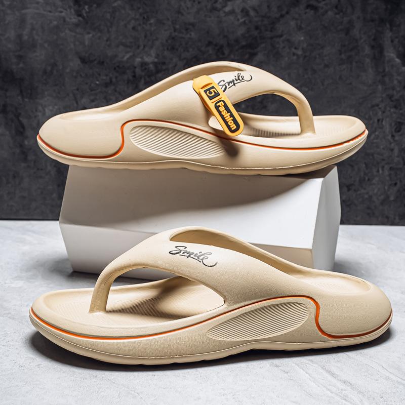 Flip-flops Step On Shit Feeling Fashion Trend Simple Bathroom Wear Non-slip Increase Thick Bottom Summer New Cool Slippers Men