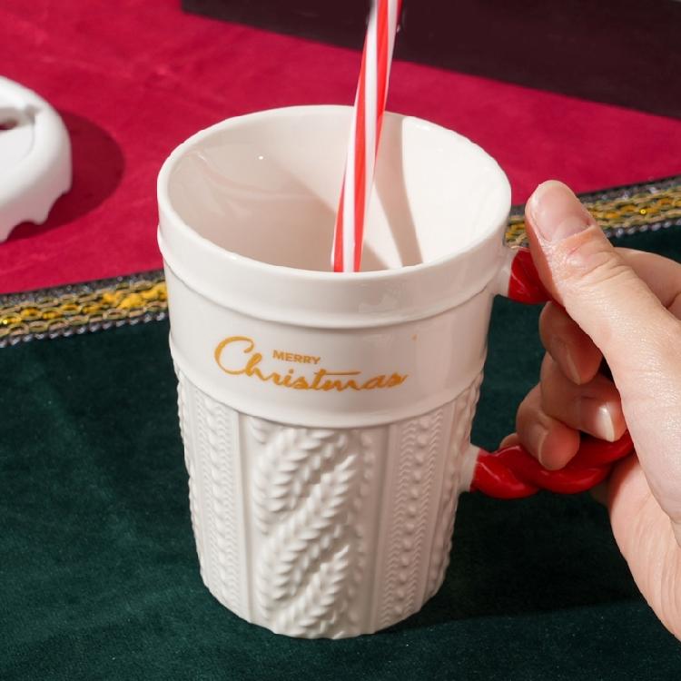 Christmas Ceramic Mugs Large 400ml Capacity Festival Christmas Theme Ceramic Mugs with Lid for Hot Beverage