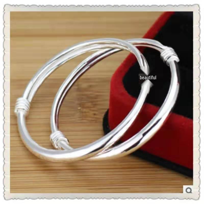 Brățară Stea Placată cu Argint de Ziua Îndrăgostiților pentru Femei - Cadou Trendy în Stil Douyin pentru Cea Mai Bună Prietenă