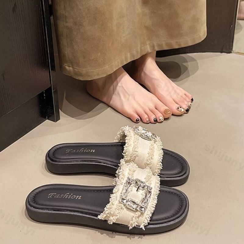 Fashion Women's Flat Slippers 2025 Summer Fashion Fringe Outdoor Soft Sole Beach Shoes Lightweight Comfortable Non Slip Casual Sandals