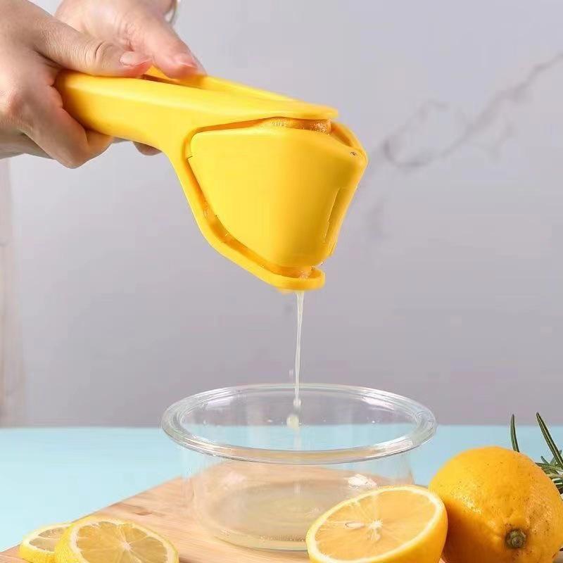 Multifunctional Manual Fruit and Lemon Juicer with Pulp Separator