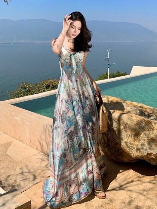 Seaside Vacation Bohemian Blue Floral Suspender Dress Women's Summer French Gentle Wind Sexy Temperament Long Dress