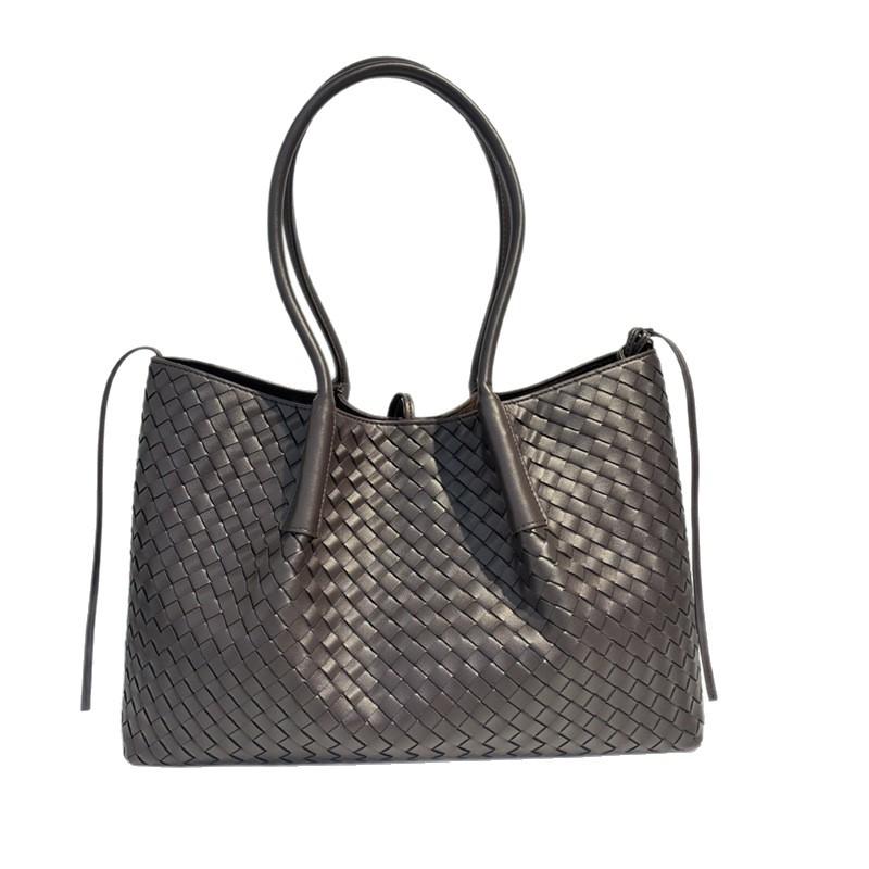 Handcrafted High-end Woven Bag French Casual Hand Bag Shoulder Crossbody Women's Bag Tote Bag