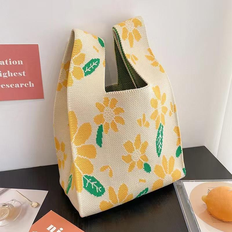 Ins Internet celebrity handbag women's knitted wool bucket bag Japanese and Korean version versatile hand carry casual tote bag box lunch bag