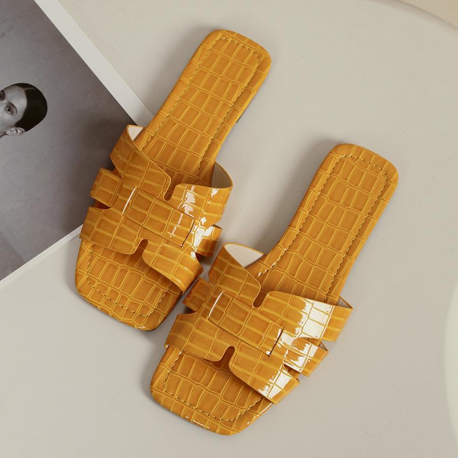 Slippers Korean version solid color flat-bottomed slippers women, European and American square head breathable one-pedal home slippers women