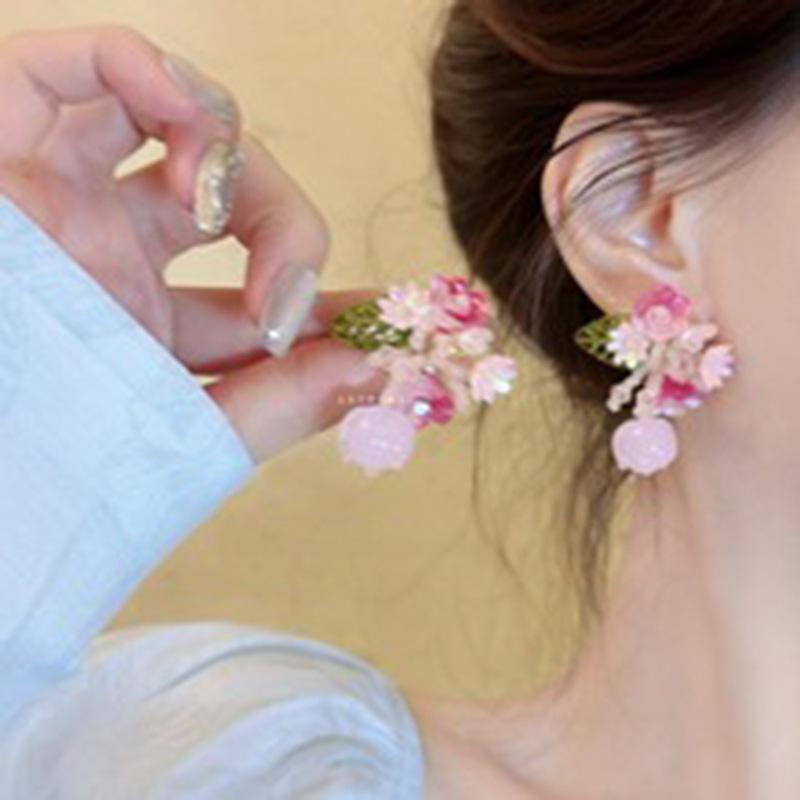 Summer Dopamine Colored Flower Stud Earrings Women's Vacation Atmosphere Versatile Earrings Fashion Smudge Temperament Earrings