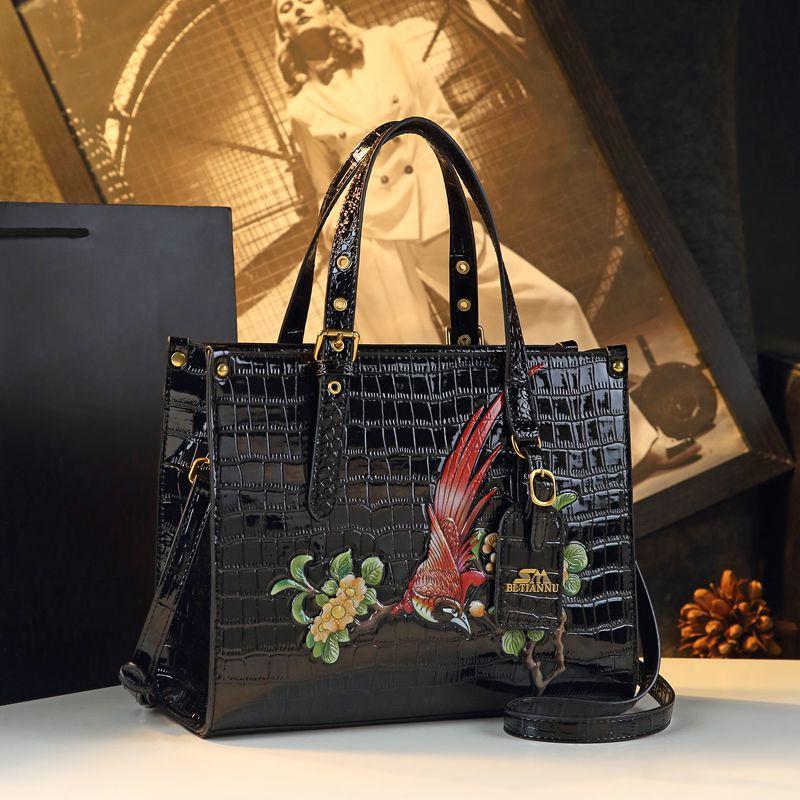 Shoulder Bag Versatile Ethnic Style Middle-aged Women s Handbag