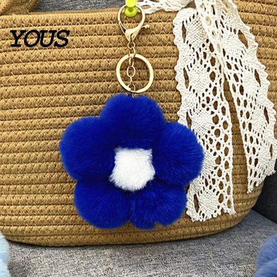 Women Keychain Plush Flower for Handbags, Five-petal Bag Charm, Charm Fluffy Backpack Hanging Accessory