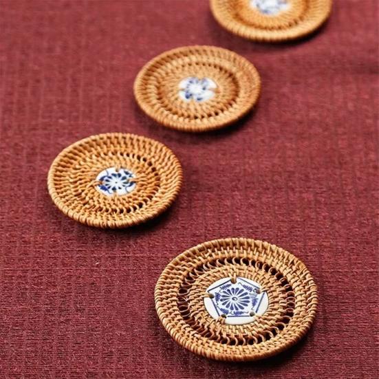 Handmade Rattan Coasters Heat Insulation Pads Kitchen Table Mats with Ceramic Inlay Decorative Placemats for Dining Room Bar