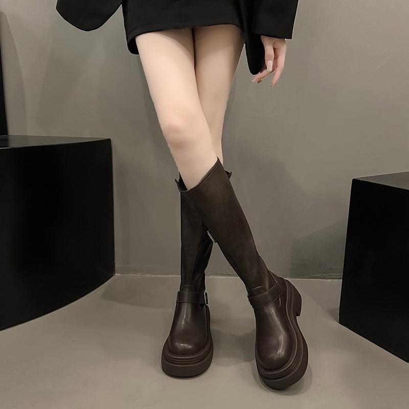 

Пряжка на ремне Толстая подошва Квадратный каблук Женские короткие ботинки Осень и Зима Ретро Высокие ботинки Маффин Обтягивающие Spice Girl Мотоциклетные ботинки 40