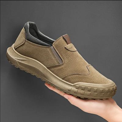 Handgemachte Leder Herren Freizeitschuhe Outdoor Jogging Männliche Sneakers Atmungsaktive flache Schuhe für Männer Plateau Slip on Herren Loafer Hot