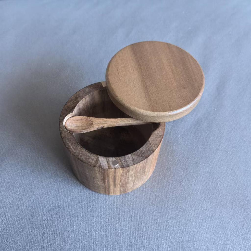 Salt Cellar with Spoon and Swivel Lid, Acacia Wood Salt Salt Keeper, Wood Jar for Kitchen, Perfect for Storing Seasonings