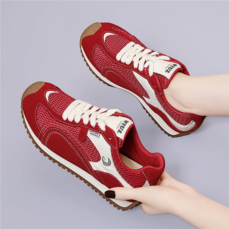 Leather German training shoes women's autumn sports shoes flat running Forrest Gump shoes lace-up casual shoes