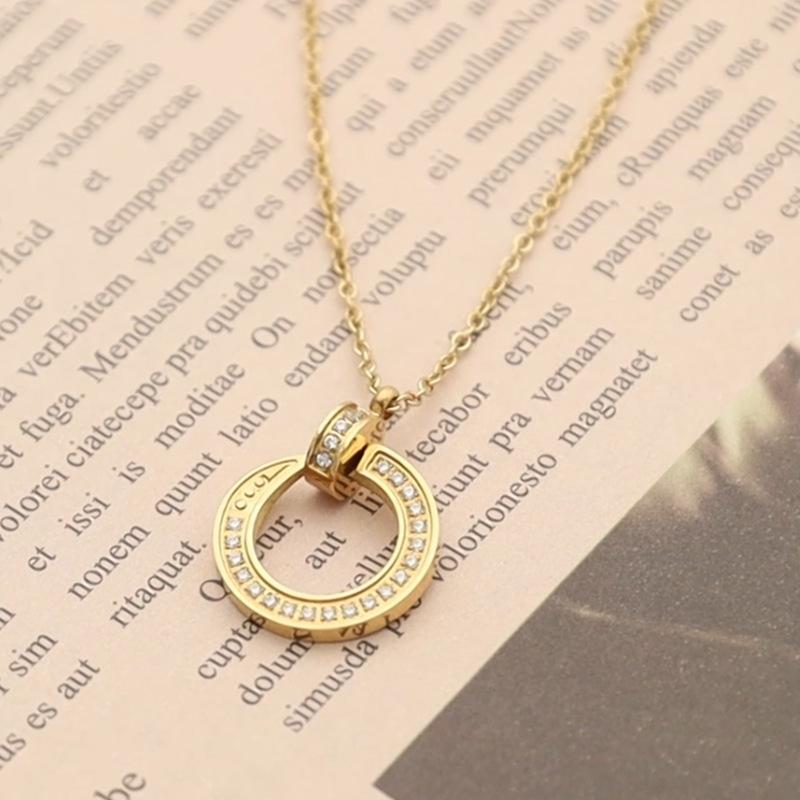 Wind C-Shaped Diamond-Encrusted Necklace Female Niche Design Pendant Does Not Fade Titanium Steel Clavicle Chain