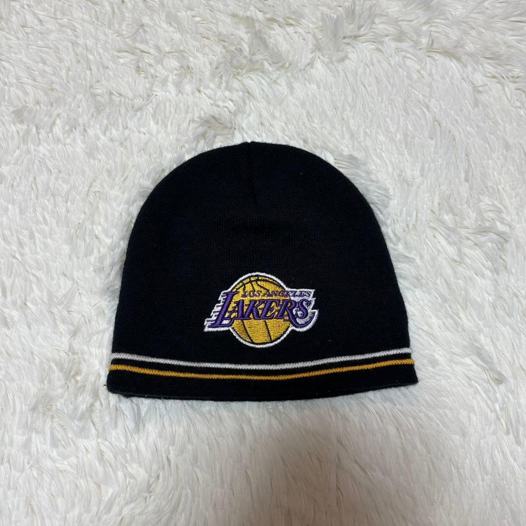 Used Los Angeles Lakers knit hat one size