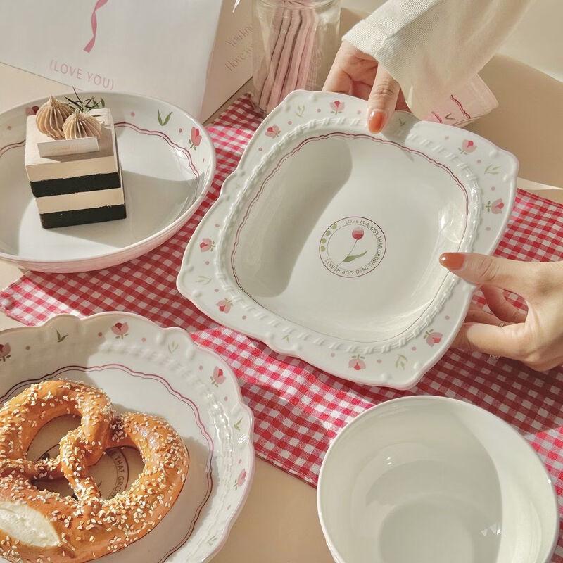 Ru Han Botanical Ceramic Dumpling Plate Set