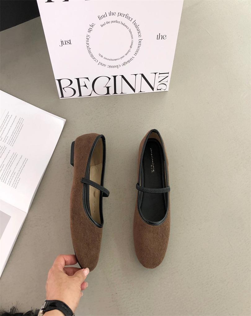 Huge Soft! Spring New Ballet Flats Comfortable Round Head Cow Flip Grandma Shoes Simple Soft Sole Beanie Shoes