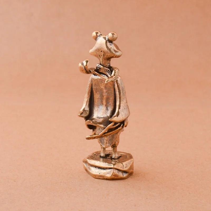 Japanese Style Brass Frog Ornament Mini Standing Frog Metal Statue Antique Copper Crafts Office Home Tea Pet Table Decorations