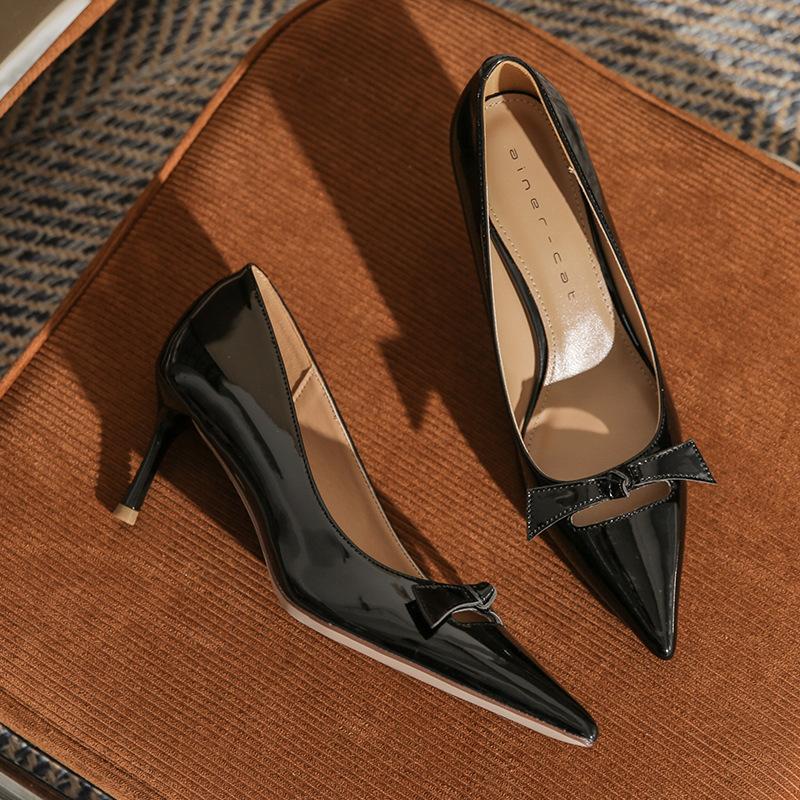 62603 [sheepskin] High Heels Women's Thin Heels 2025 New Pointed Patent Leather Light Mouth Bow Single Shoes