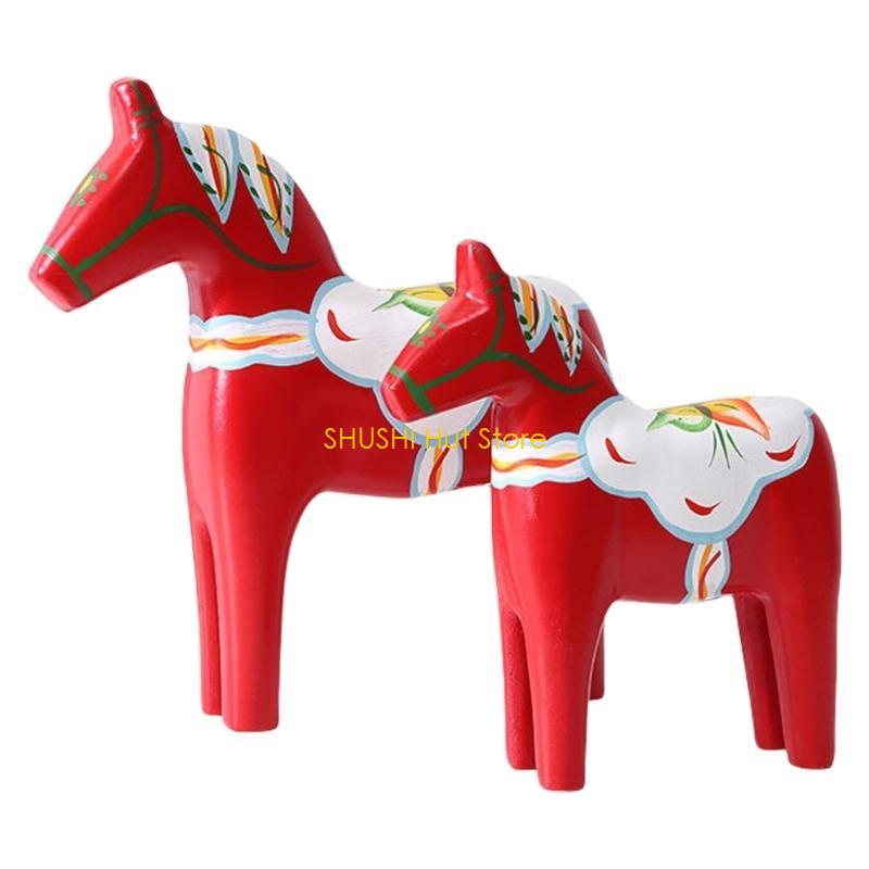 

2Pcs Unique Swedish Styles Wooden Dala Horse Figurines for Tabletop Decoration D57B красный
