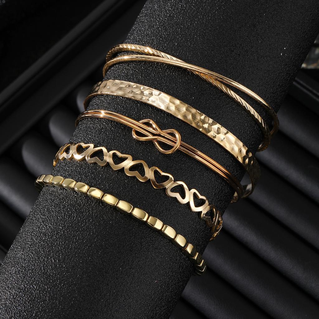 5Pcs/ Set Bohemia Minimalism Multilayer Love Heart Hollow Out Open Mouth Bracelet Set for Women Metal Chain Bangle Zircon Gifts
