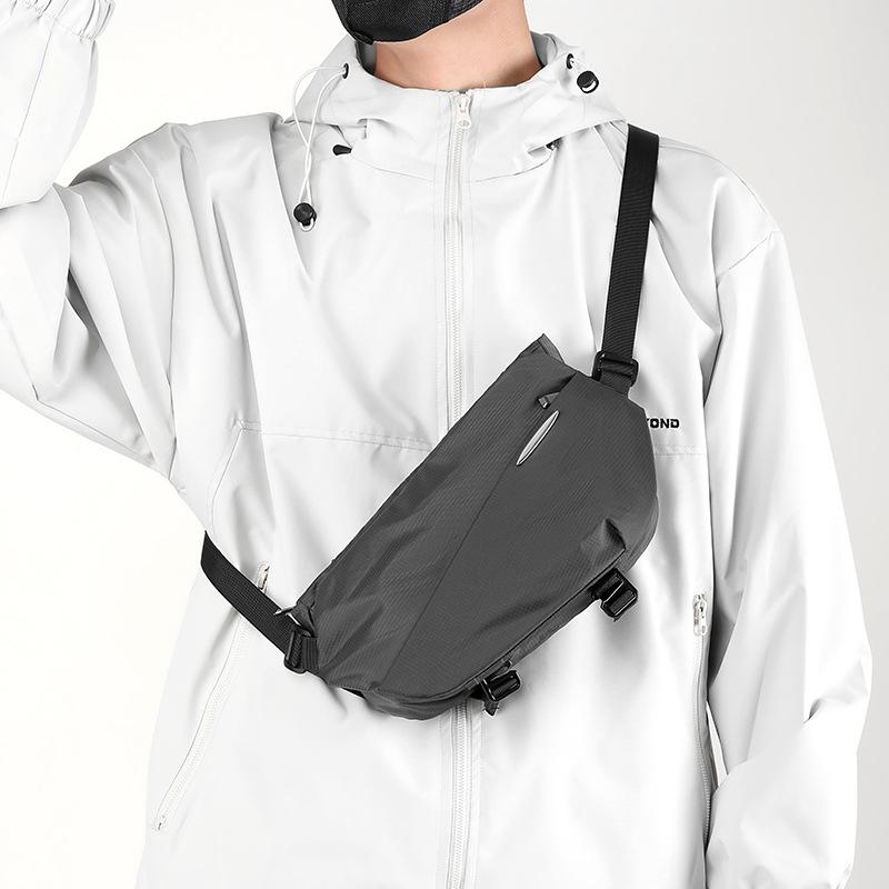 Мужская сумка через плечо — фото 5