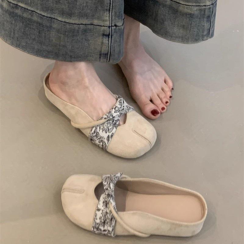 Vintage Mary Jane shoes niche design gentle suede inner height increase one pedal lazy slippers