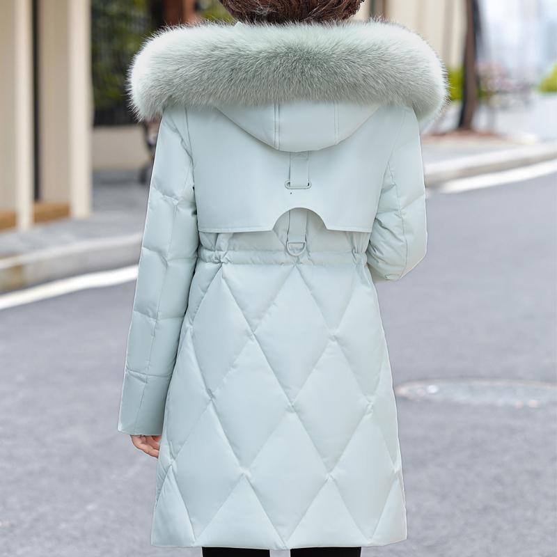 Límec z pravé kožešiny Dámské zimní kabáty z bílého kachního peří pro ženy středního věku Vintage parky plus size s kapucí 2024 Elegantní silné teplé péřové bundy Dámské svrchní oblečení