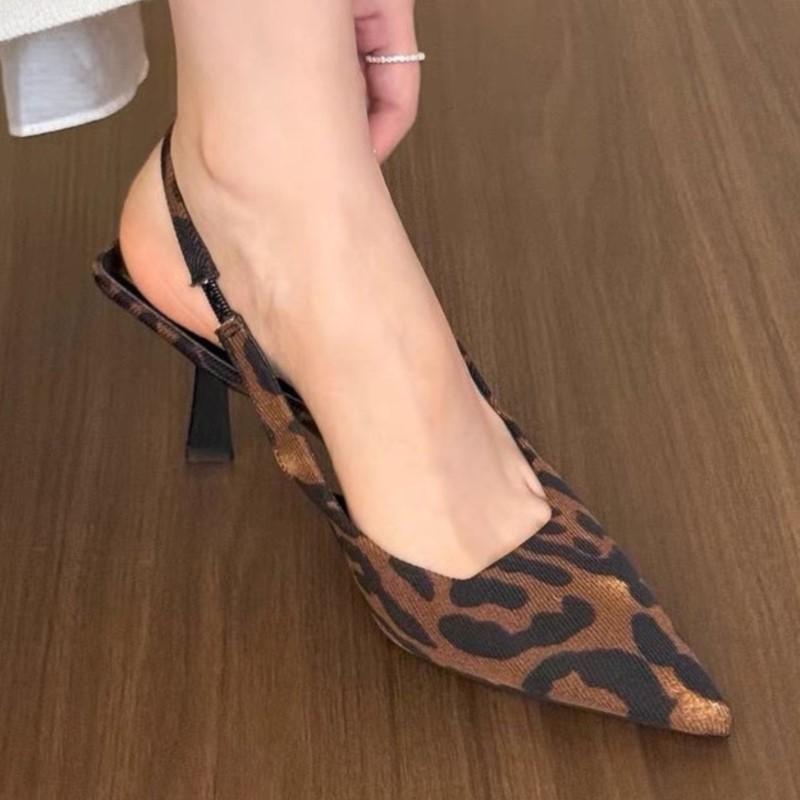 Fashion 2025 Spring/Summer New High End & Unique Leopard Print High Heels for Women Retro Elegant Pointed Toe Sandals with Slim Heels