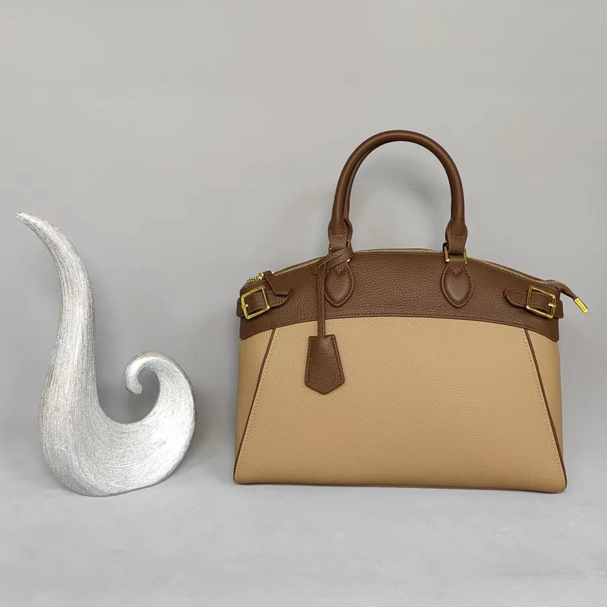 

Женская сумка из натуральной кожи, женская новая большая сумка 2025 года, высококачественная кожаная сумка с верхним слоем, сумка через плечо, дорожная сумка 33x13x24cm верблюд/коричневый