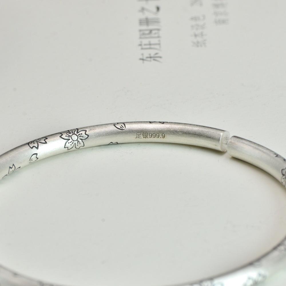 Zuyin 9999 Retro Mattiertes Kirschblüten-Armband Offen Reines Silber Schlichte Kunst Massiv Mutter Freundin Geschenk Armband