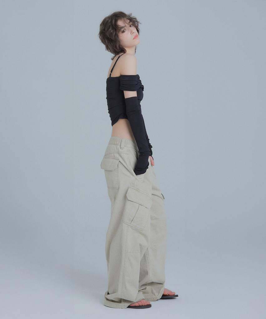 Peulaentigseobiseu Wide Cargo Utility Pants - Beige
