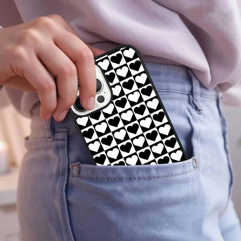Luxury Chessboard Grid Love Heart Phone Case For iPhone 17 Air 15 16e 14 13 Pro Max Coque 12 11 Pro Max PLUS cover