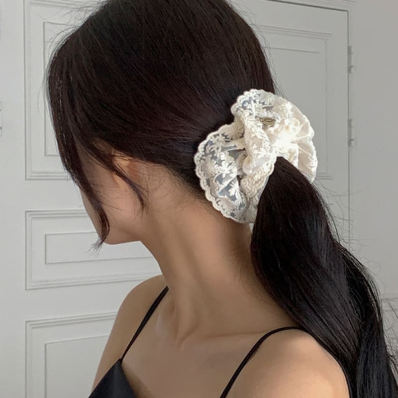 

TORTOISE Qasr Lace Резинка для волос_2 стиля B type