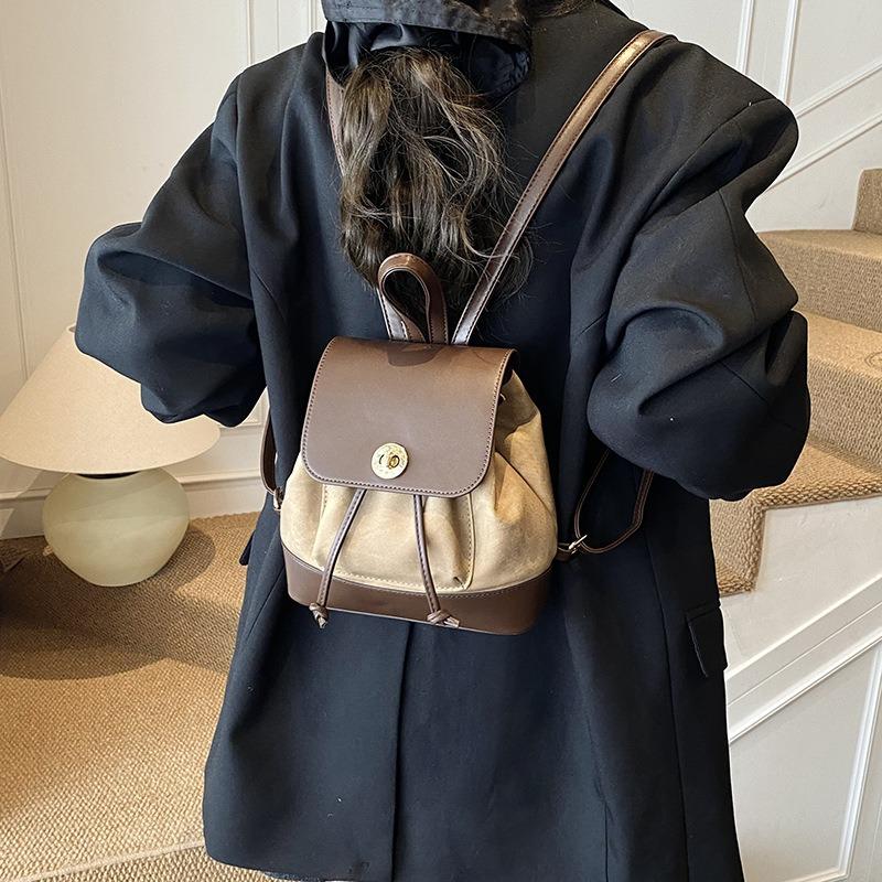 Casual texture single shoulder going out small backpack autumn new fashion backpack tide