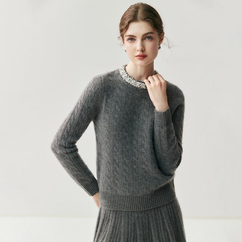 Elegant Women's Cashmere Sweater: Autumn/Winter Style, Round Neck with Rhinestones, Cable Knit Pullover.