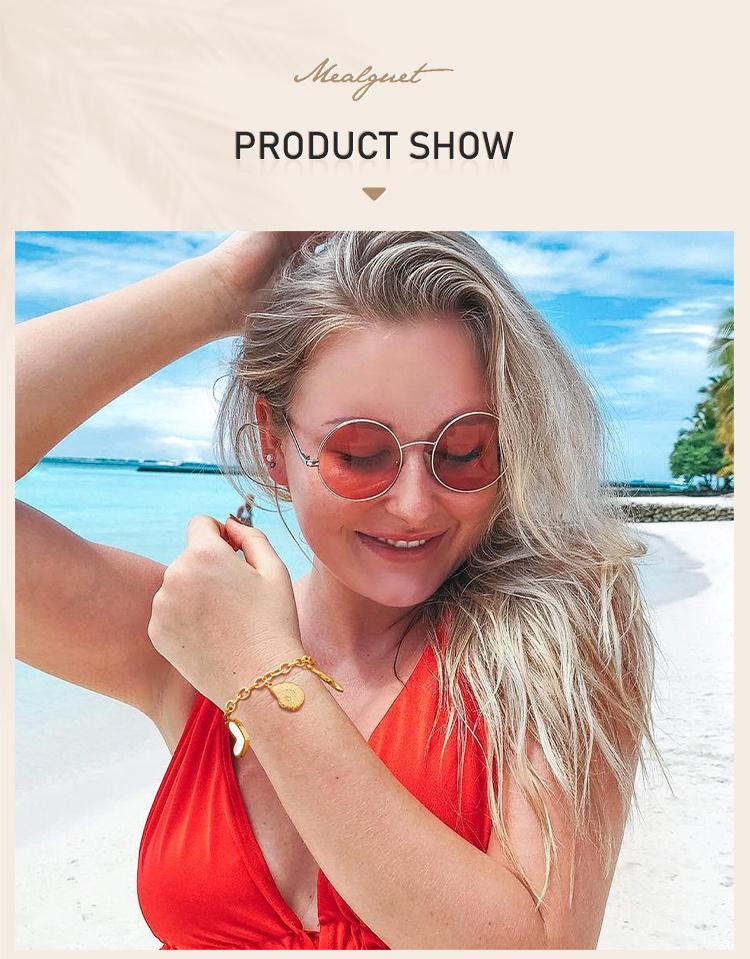Shell Starfish Conch Charms Bracelet for Women,18k Gold Plated Stainless Steel Summer Beach Waterproof Jewelry