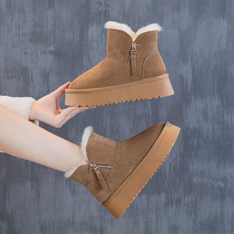 Leather snow boots women s winter velvet thickened fur integrated new cotton shoes short tube thick sole non-slip bread shoes 35 жёлтый