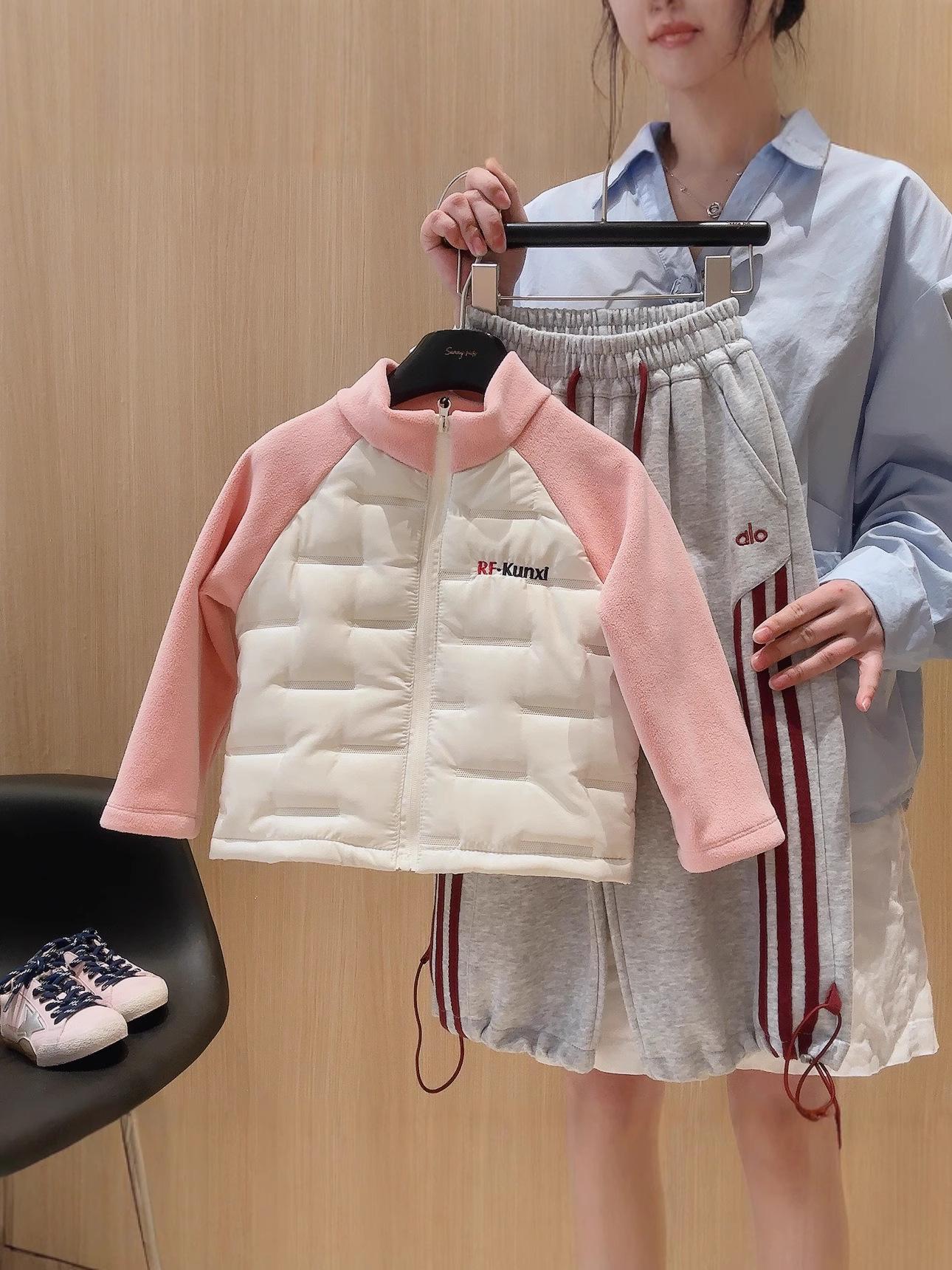 

2025 Children s Embroidered Winter Thermal Jacket for Boys and Girls - Essential School Uniform Wear 90 cm