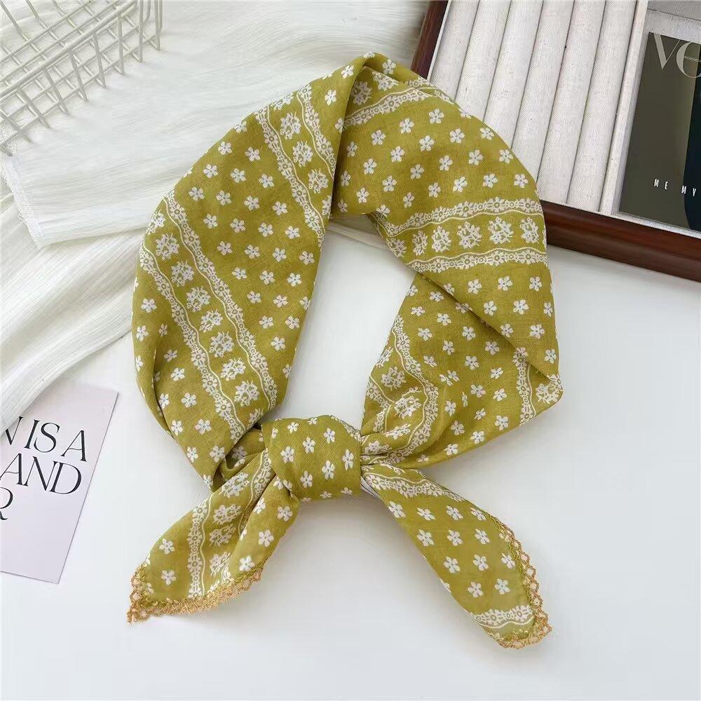 Carré en Coton Petit Carré Foulard Rétro Littéraire Petit Foulard en Soie Foulard Décoratif Petit et Frais pour Femme Cache-cou Rouge Foulard Mode Impression